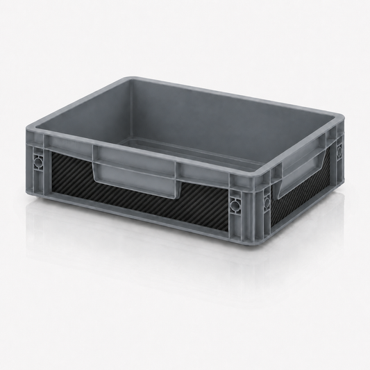 Graue Eurobox 40 × 30 × 12 cm mit Carbon Black Sticker-Set von OctoVan für Camper, Vanlife und Ordnungssysteme.